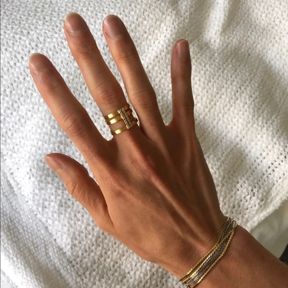 14k Solid Gold & Diamond Ring - Picture 2 of 3